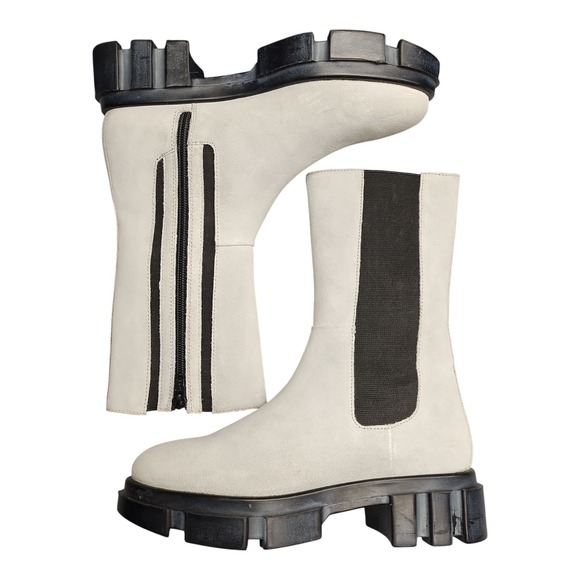 Free People Shoes - Free People Brooks Chelsea Boots Women's EU Size 36 Gray Black Lug Sole Side Zip